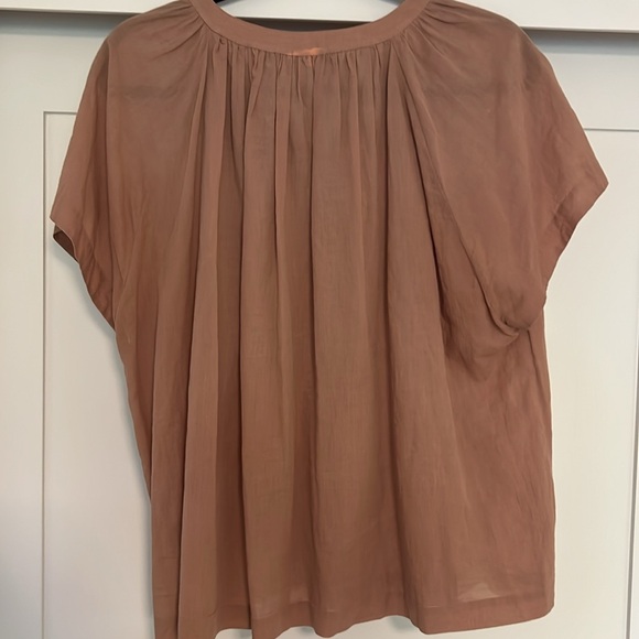 Jenni Kayne Willow blouse in blush size medium - Picture 2 of 5